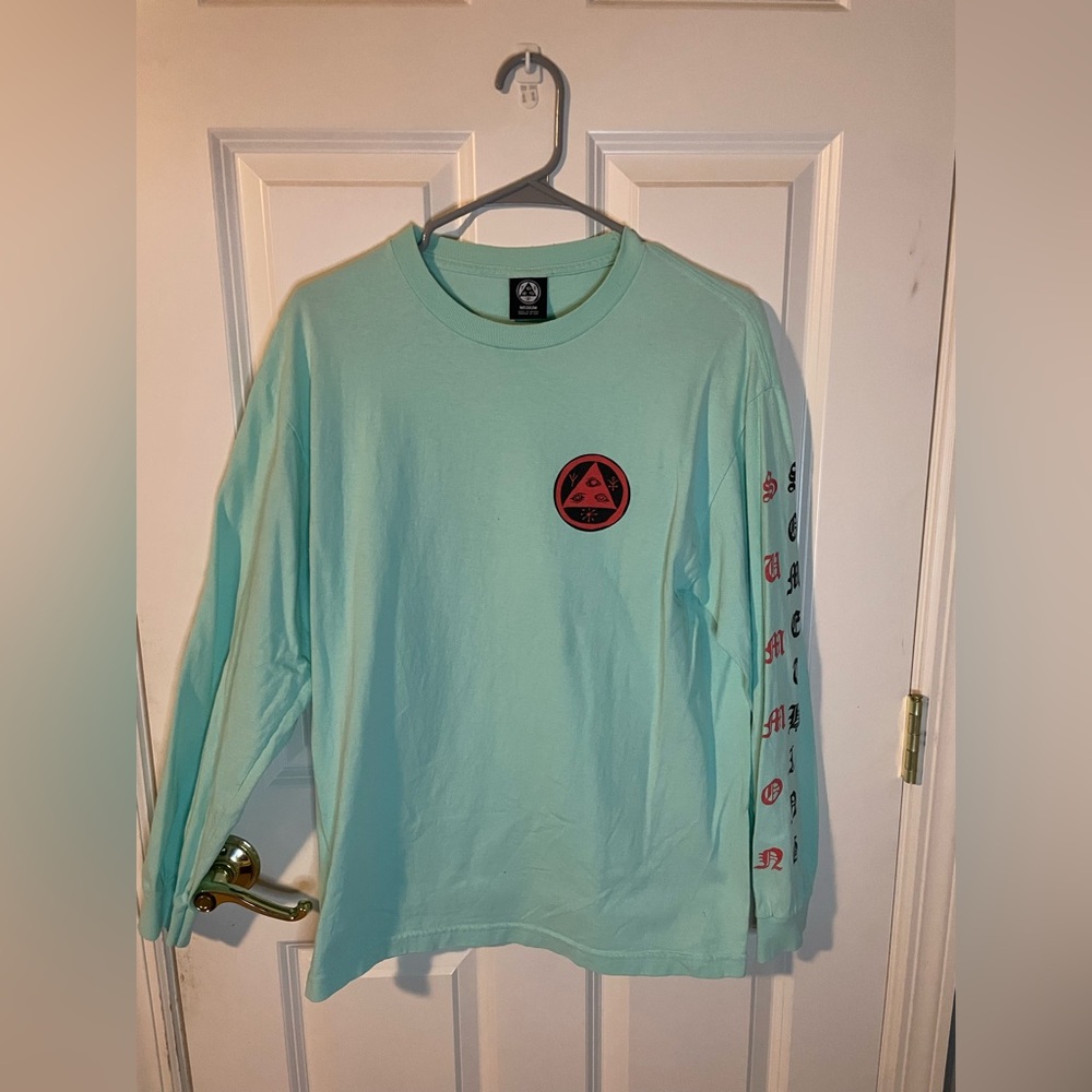 Trippy Pyramid Alien Skateboarding Shirt Size Medium